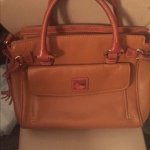 Dooney & Bourke